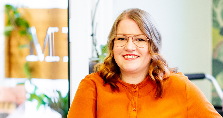 Eco-salon brings relief for asthmatic hairdresser