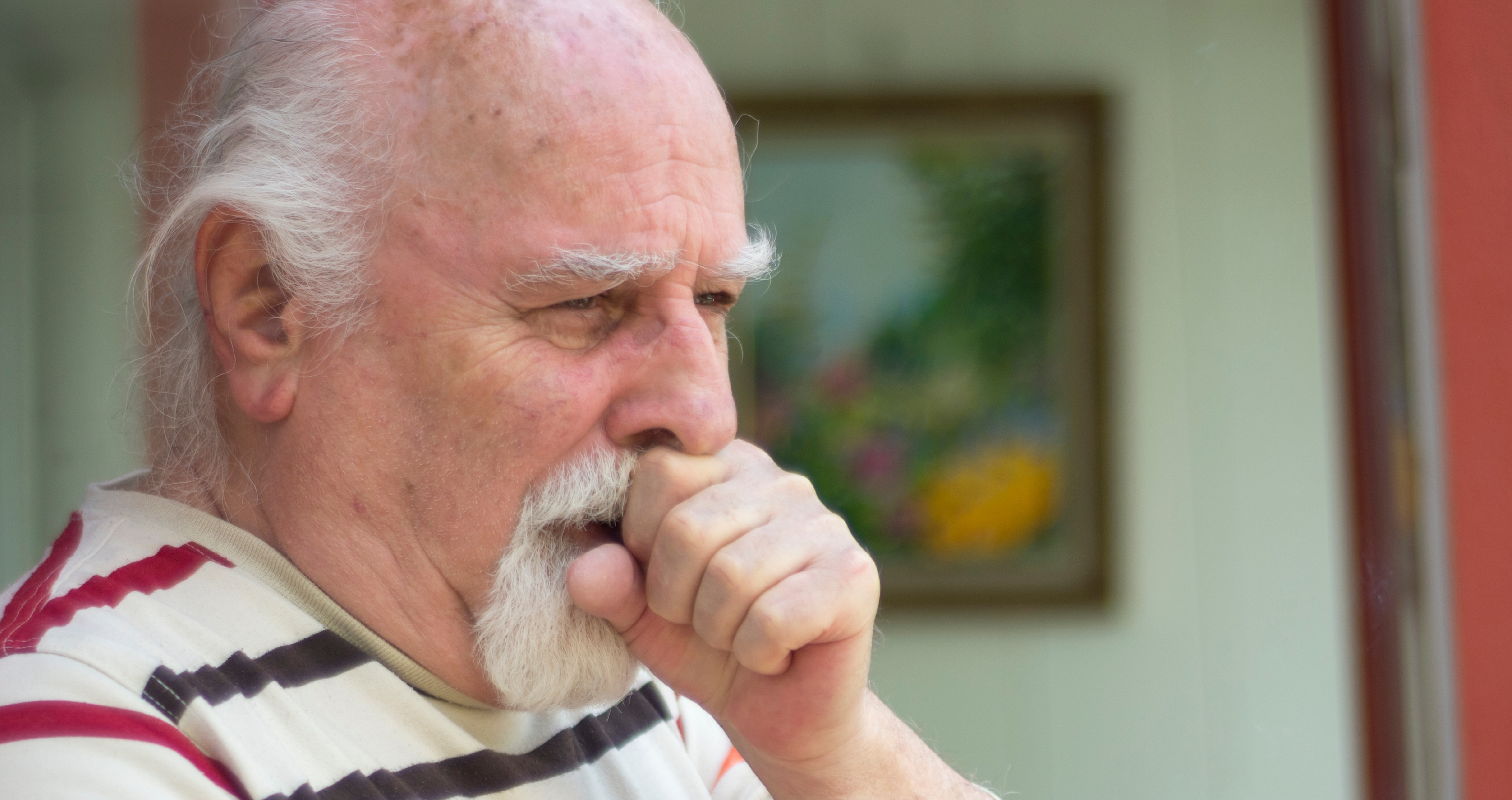 Niet alleen een 'rokershoestje': 3 symptomen die COPD kunnen zijn